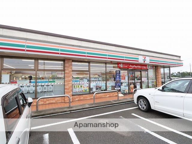 コンビニ　セブンイレブン（コンビニ）まで1517m