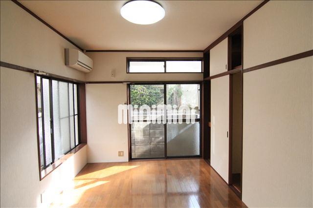 居室・リビング　日当たり良好なお部屋です