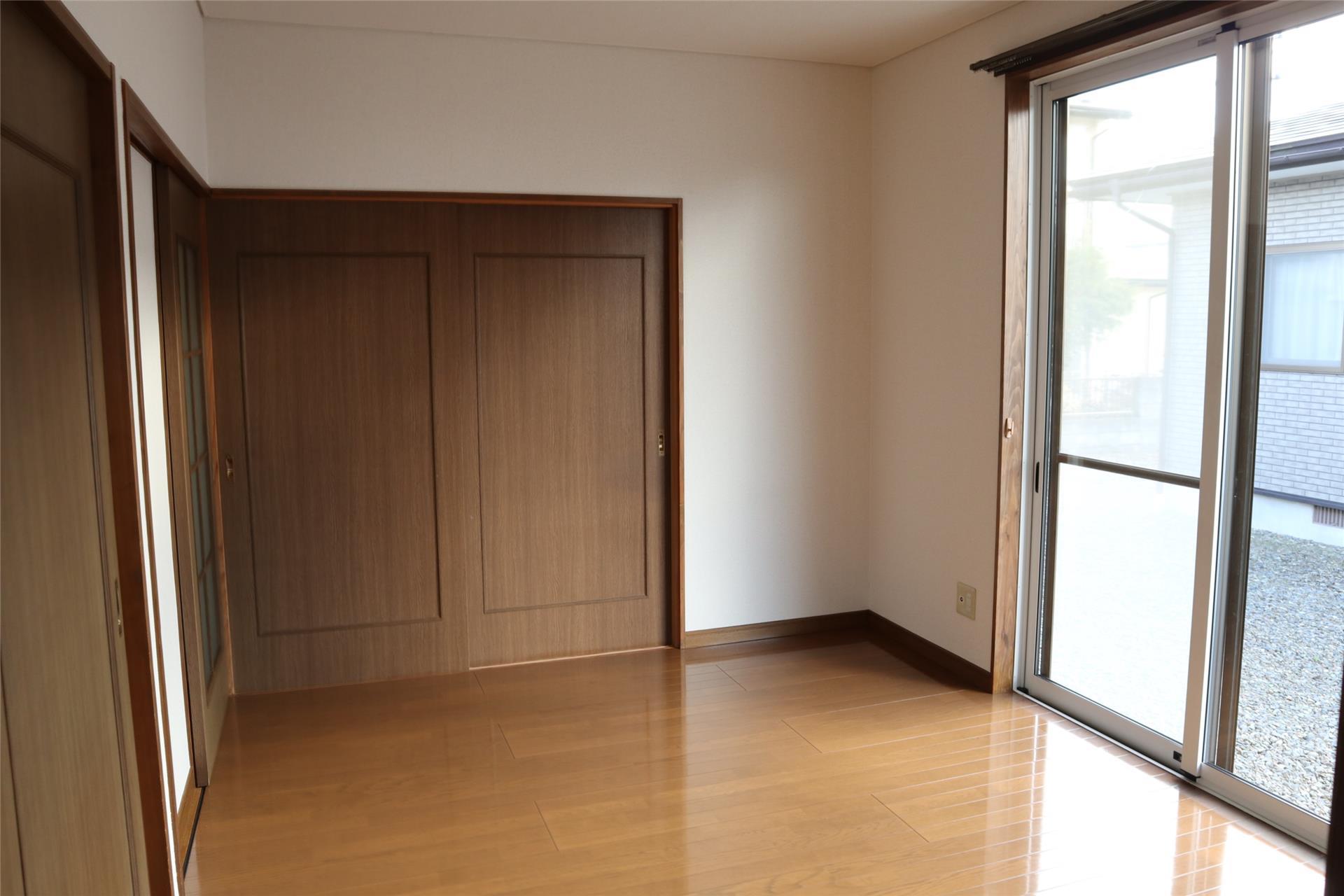 居室・リビング　リビング