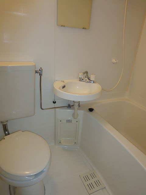 トイレ　別号室参考写真