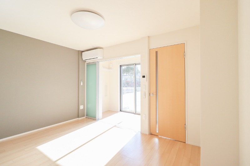 居室・リビング　図面と現状に相違がある場合には現状を優先