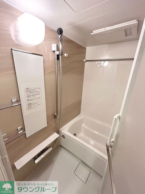 バス・シャワールーム　バス