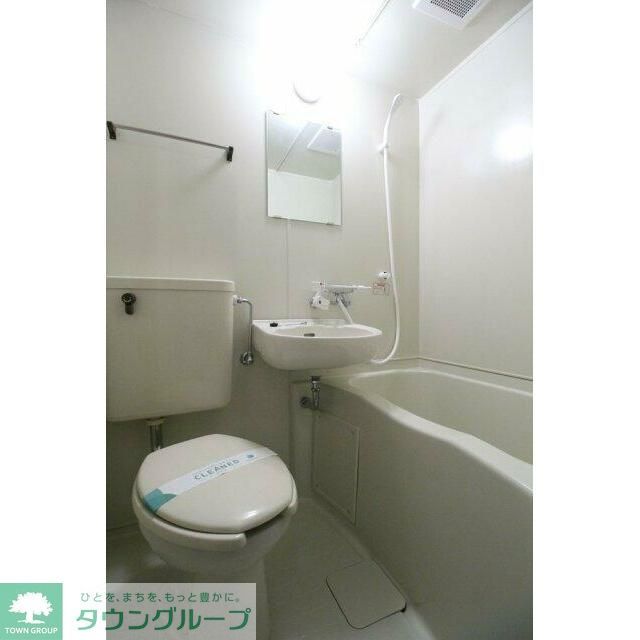 バス・シャワールーム