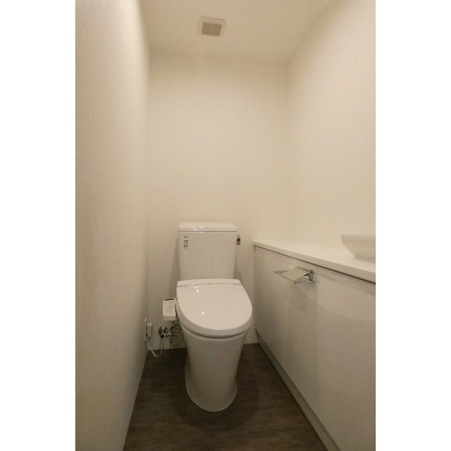 トイレ　落ち着いたトイレです