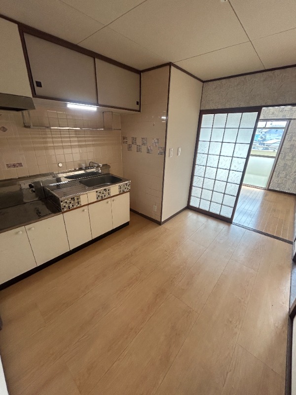 居室・リビング　別号室