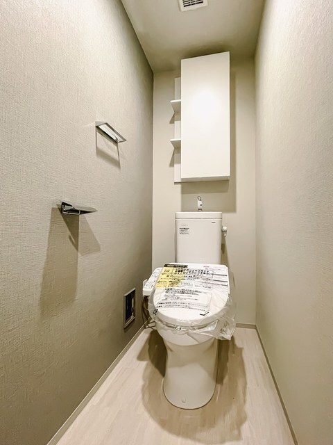 トイレ　※写真は同タイプ住戸です。