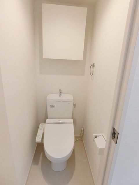 トイレ　★温水洗浄便座★