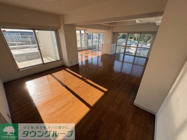 居室・リビング　バルコニー