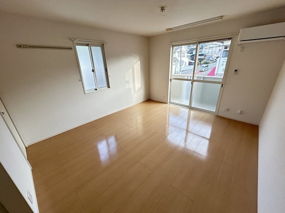 居室・リビング　※別部屋の写真です