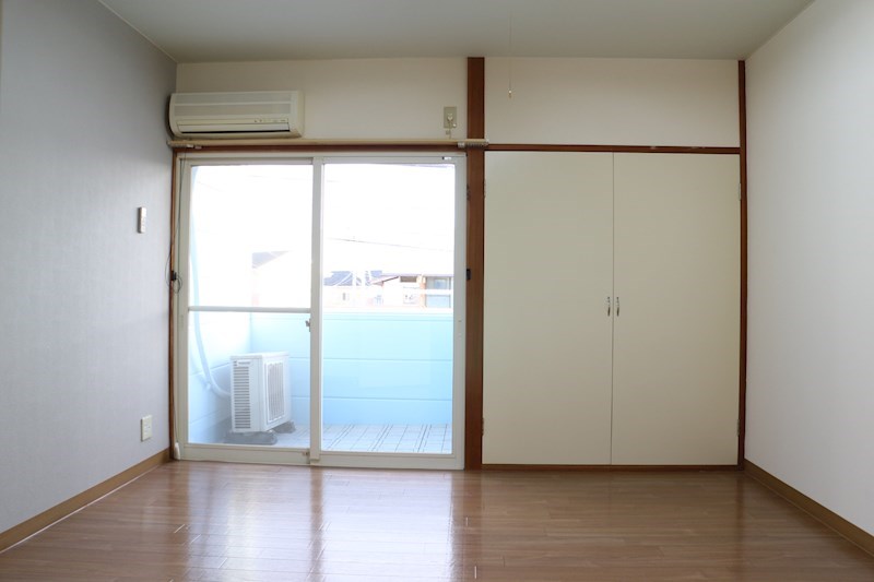 居室・リビング　洋室