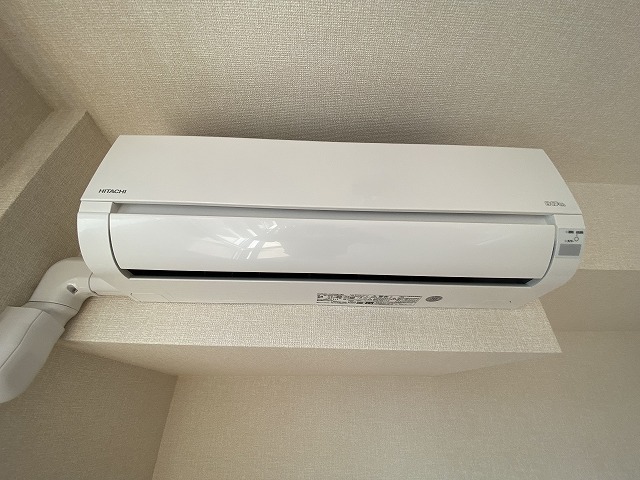 その他設備　リビングダイニングキッチンには暑い夏や寒い冬に大活躍のエアコ