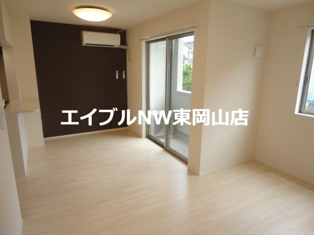 居室・リビング　リビング