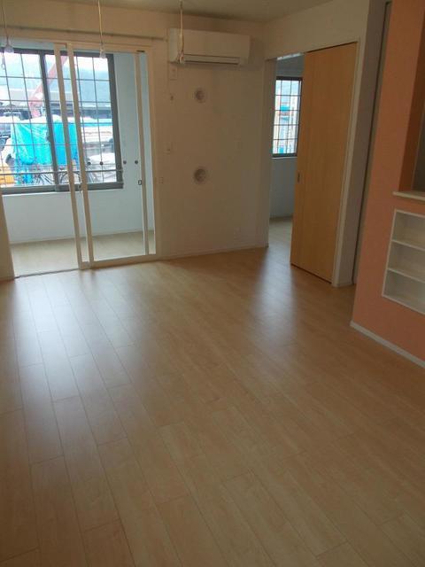 居室・リビング　リビング