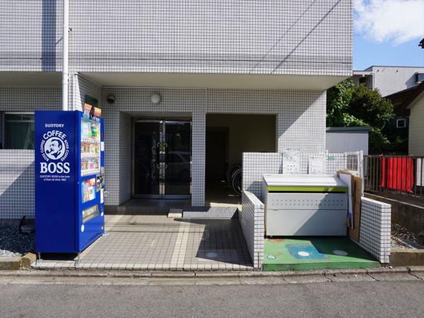 エントランス　エントランス