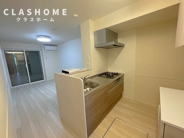 居室・リビング　同物件の別部屋になります。