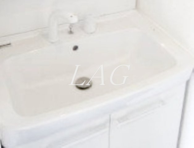 洗面設備　独立洗面台です。