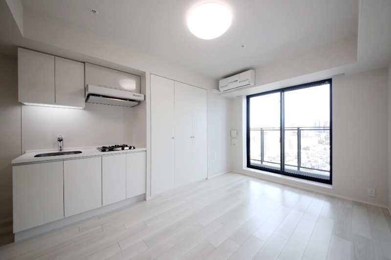 居室・リビング　東向きの居室