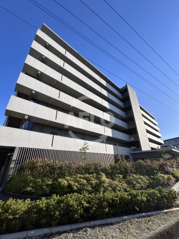 建物外観　ファーストフィオーレ江坂ガーデン　外観