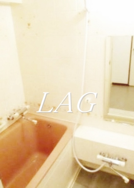 バス・シャワールーム　お風呂です。