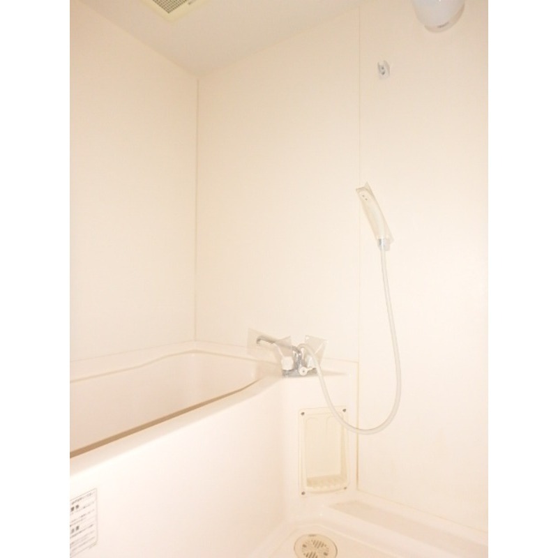 バス・シャワールーム　図面と現状に相違がある場合には現状を優先