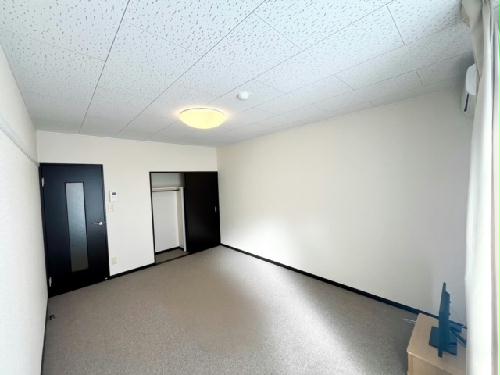 居室・リビング　設備・使用は号室により異なる為、現状を優先いたします