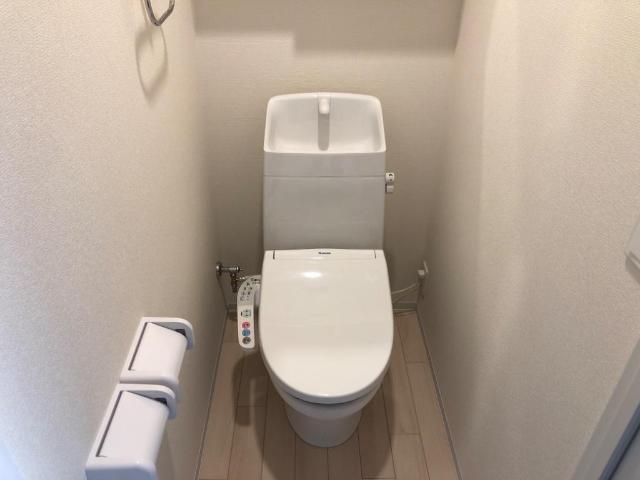 トイレ　トイレ