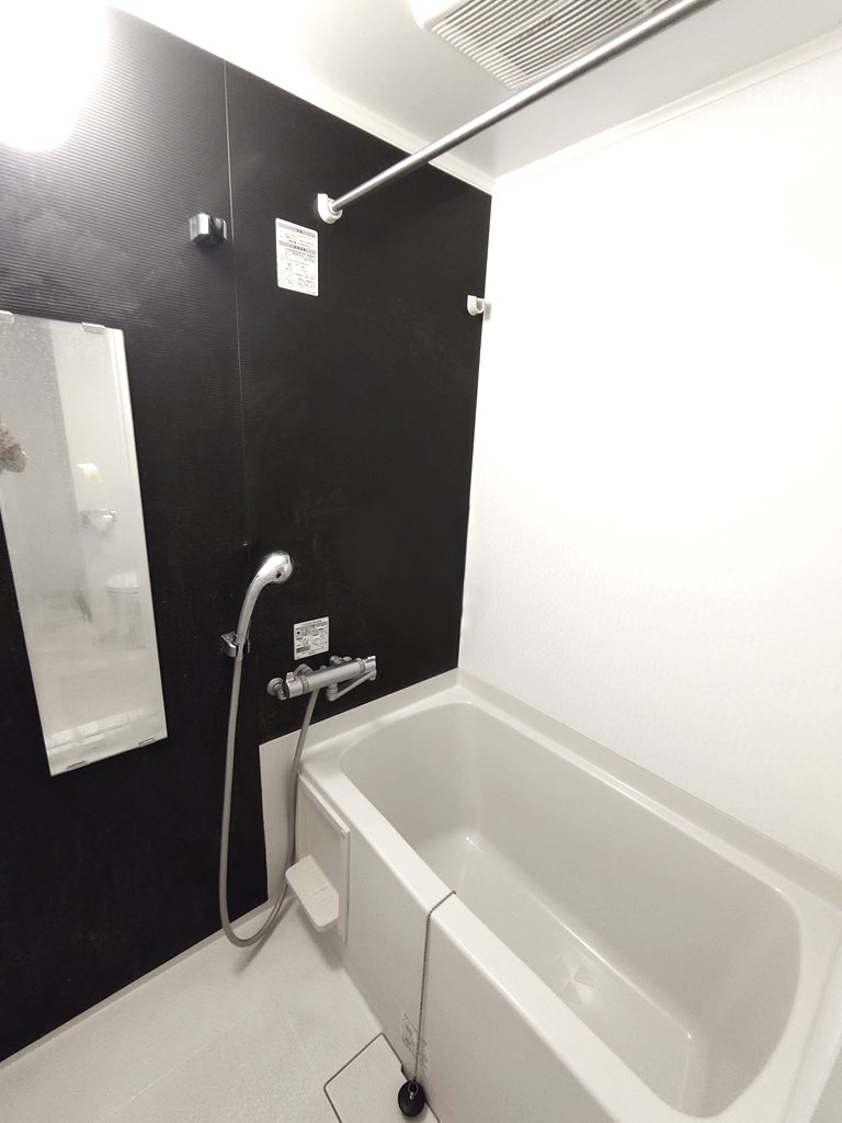 バス・シャワールーム　風呂