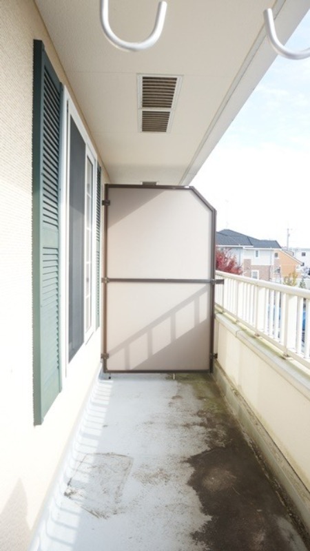 バルコニー　図面と現状に相違がある場合には現状を優先