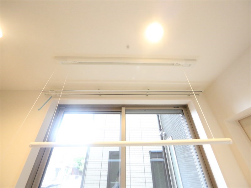 その他　室内洗濯物干し付き　同仕様写真