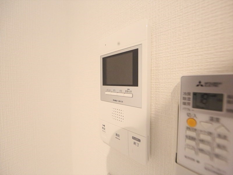 セキュリティ　ＴＶモニター付インターホン　同仕様写真