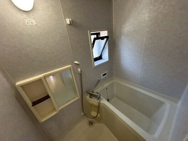 バス・シャワールーム　参考写真