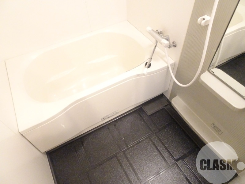 バス・シャワールーム　浴室乾燥機付きバス♪