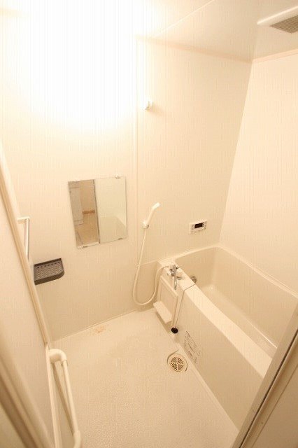 バス・シャワールーム　同物件別室