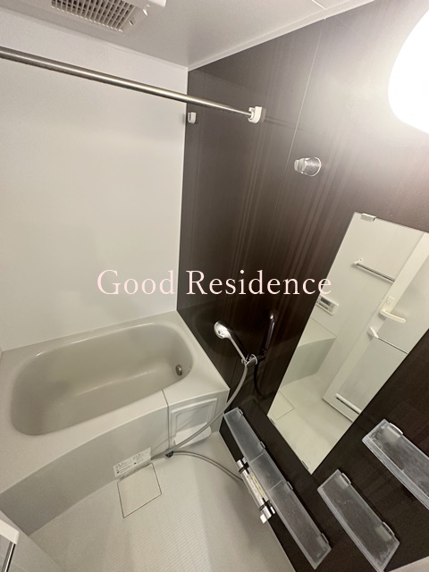 バス・シャワールーム　【白基調の明るいお部屋です♪】オススメ物件です！