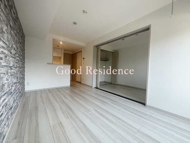 居室・リビング　【白基調の明るいお部屋です♪】オススメ物件です！