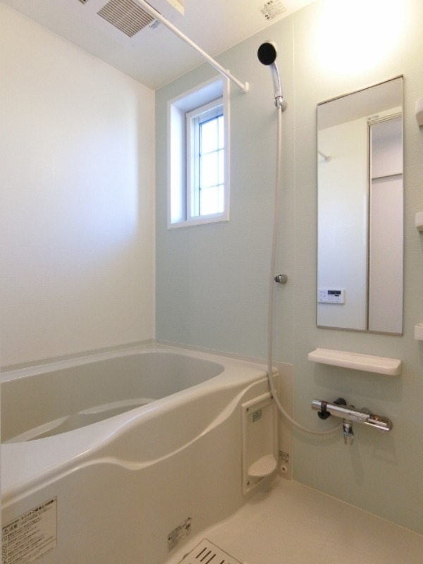 バス・シャワールーム　図面と現状に相違がある場合には現状を優先