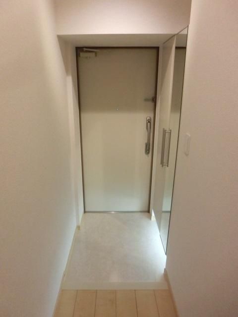 玄関　シューズＢＯＸ付玄関