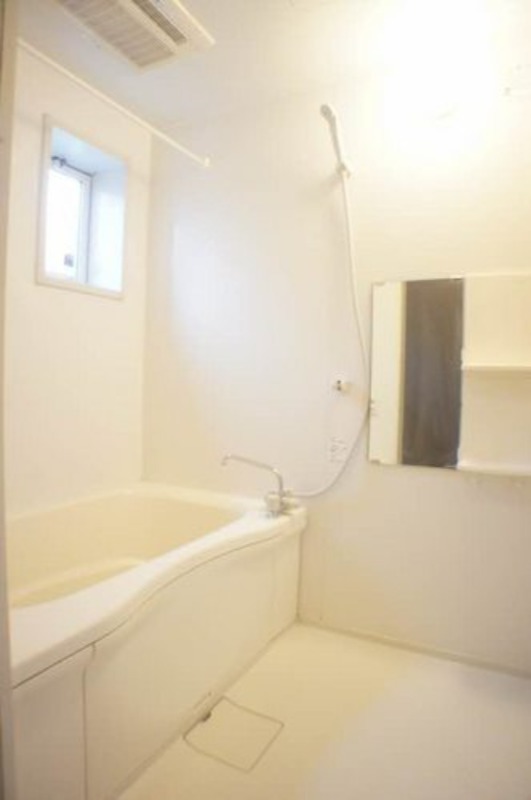 バス・シャワールーム　図面と現状に相違がある場合には現状を優先