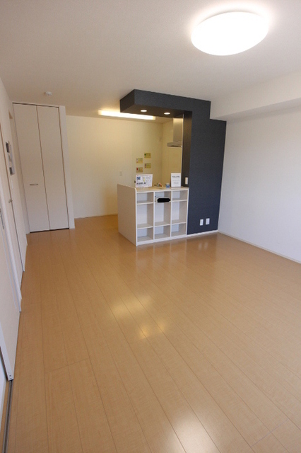 居室・リビング　Ｂ１０２　ＬＤＫ