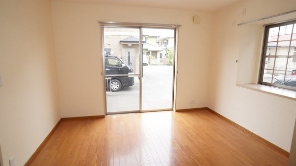 居室・リビング　※現況優先