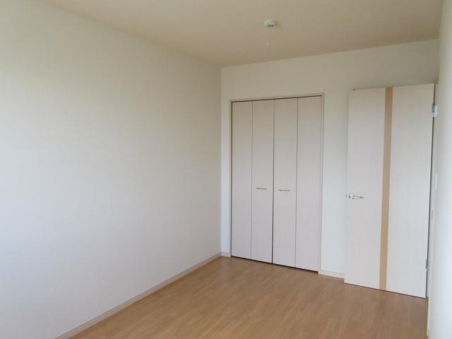 その他部屋・スペース　南側洋室