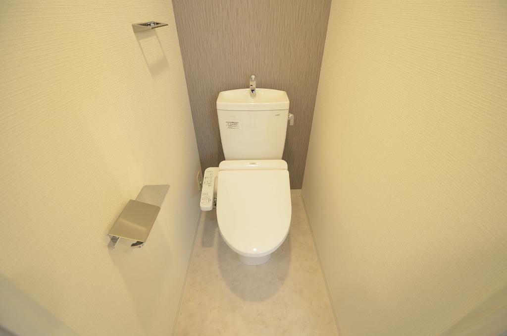 トイレ　シャワー付トイレ