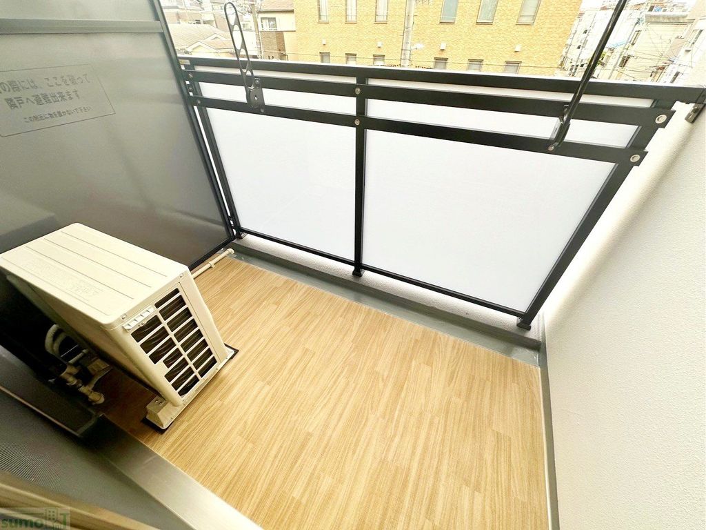 バルコニー　バルコニー