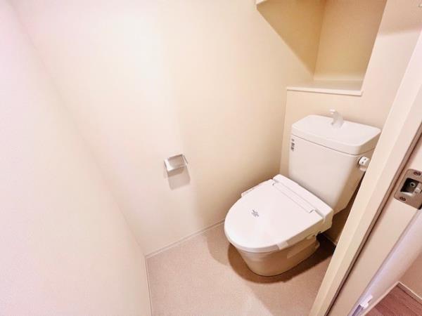 トイレ　シンプルで使いやすいトイレです