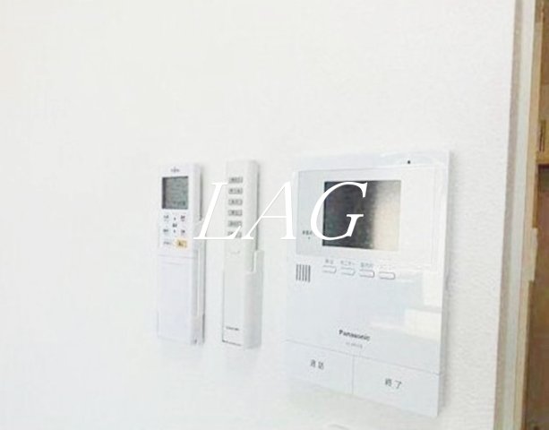 セキュリティ　モニター付きインターホンです。