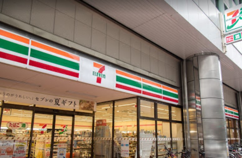 コンビニ　セブンイレブン台東北上野2丁目店（コンビニ）まで335m