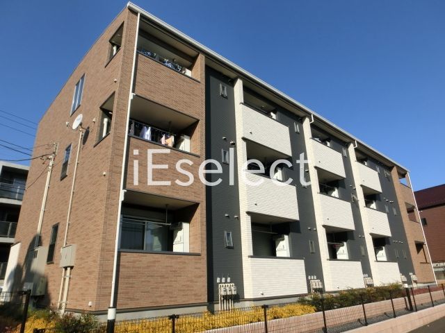 建物外観　２０１３年１月築のアパートです。