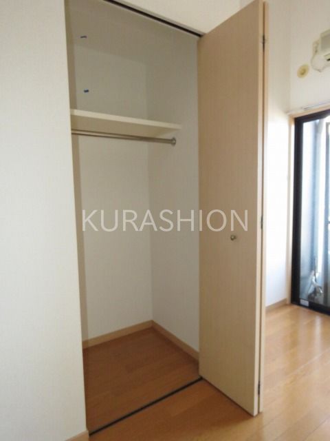 収納　１DKのお部屋の写真になります。