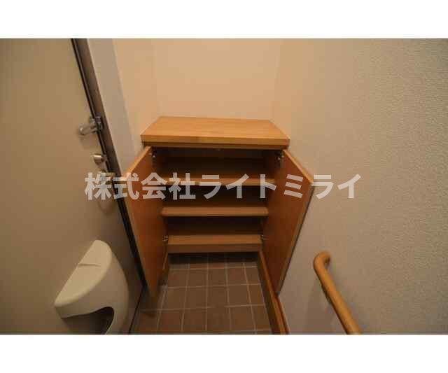 玄関　?