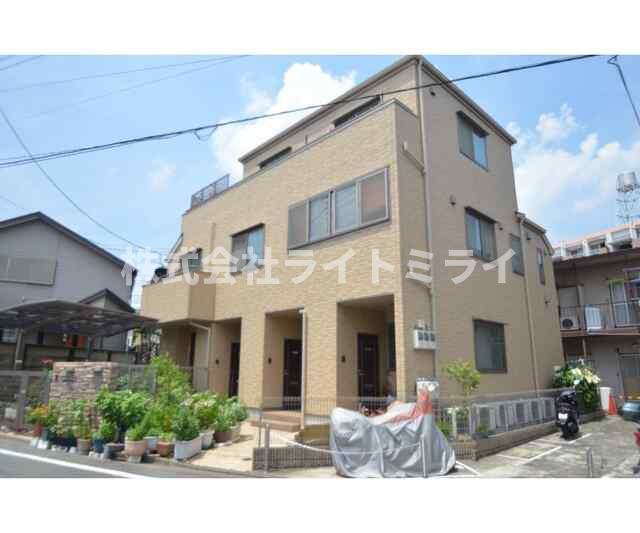 建物外観　?